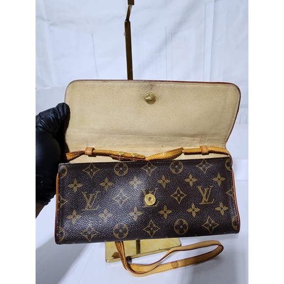 Authentic Louis Vuitton Monogram Twin GM Crossbody Bag Brown - Picture 13 of 14